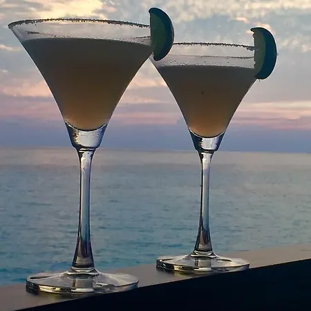 Апартаменти Capri *